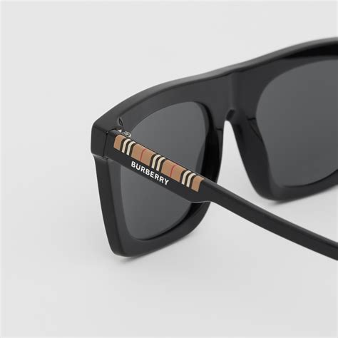 burberry lesebrille herren|Icon Stripe Sunglasses in Black .